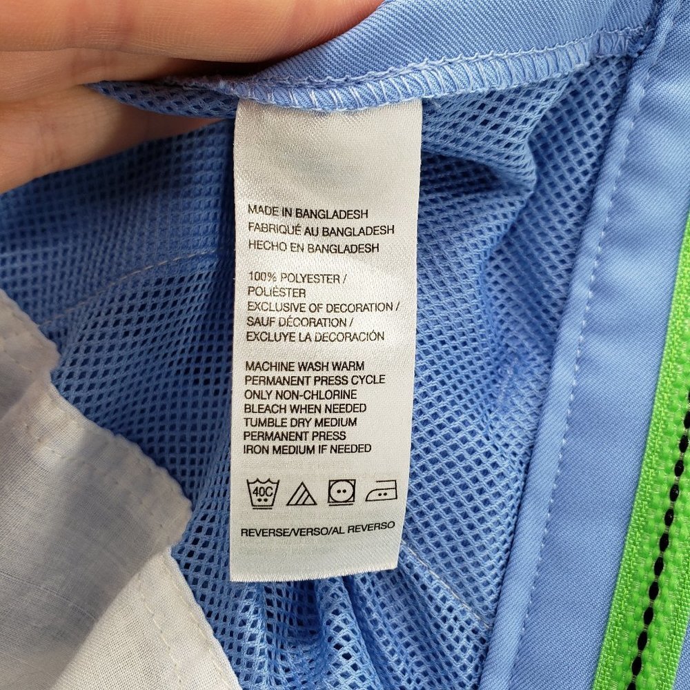 IZOD Golf Sky Blue Men's Shorts 36 Classic Preppy Bright - Picture 5 of 6